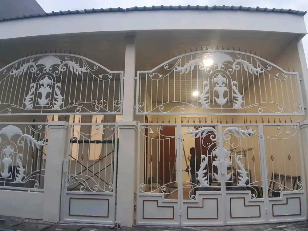 DIJUAL RUMAH GUNUNG ANYAR BARU SURABAYA RON.A657