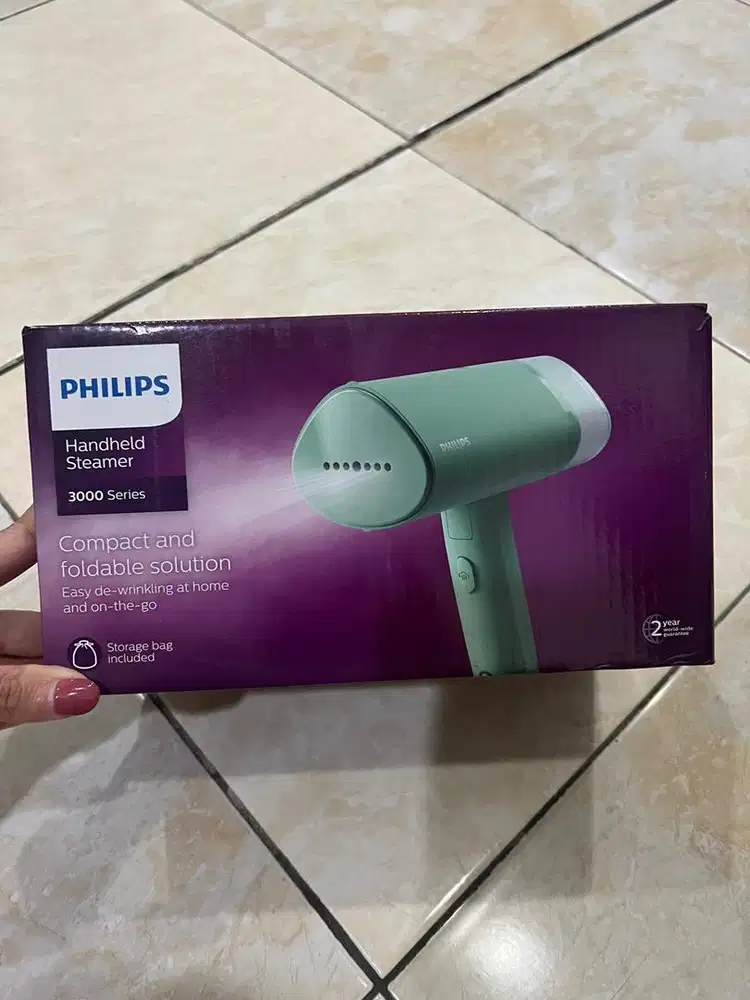 Philips handheld steamer STH3010