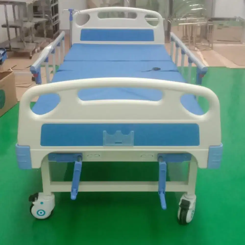 GTT BED PASIEN 2 CRANK/ BED RANJANG PASIEN / TEMPAT TIDUR RUMAH SAKIT