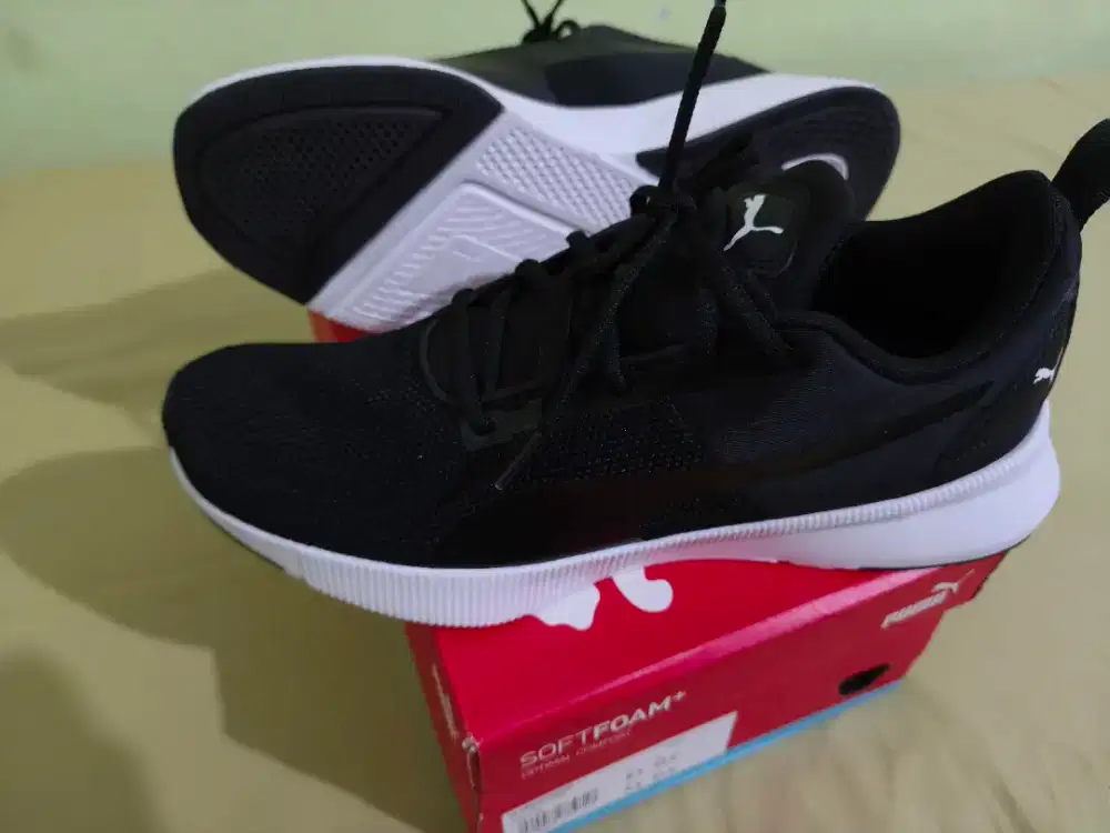 Original Sepatu Puma Flyer Runner  (klaten-solo)