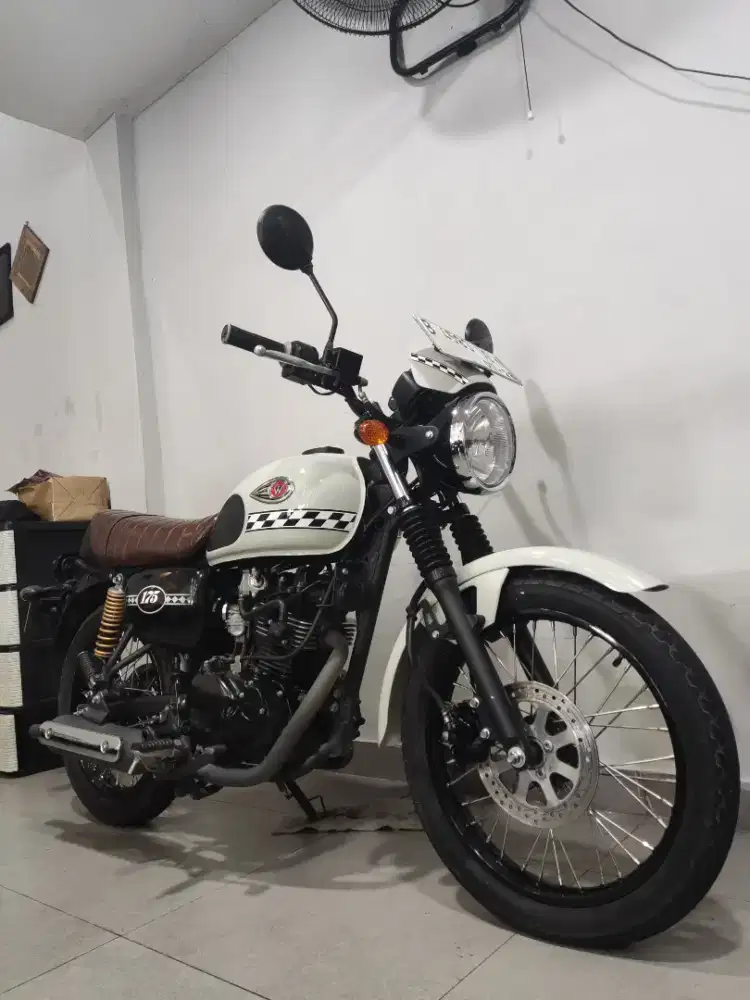 Kawasaki W175 Cafe 2023 / 2024 Seperti Baru Full Ori W 175 XSR ABBA