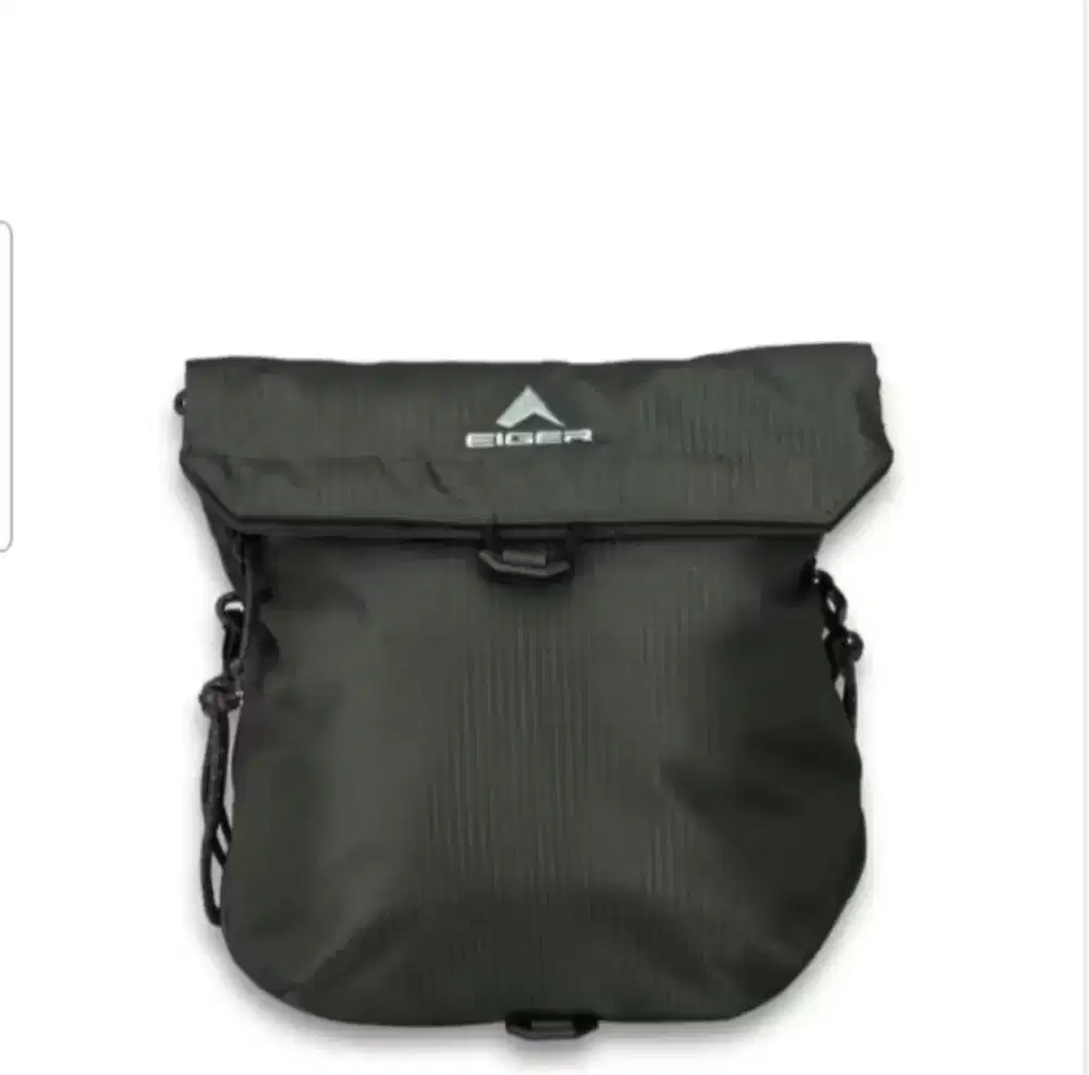 Tas EIGER Comrade Sasoche Shoulder Bag,warna Olive