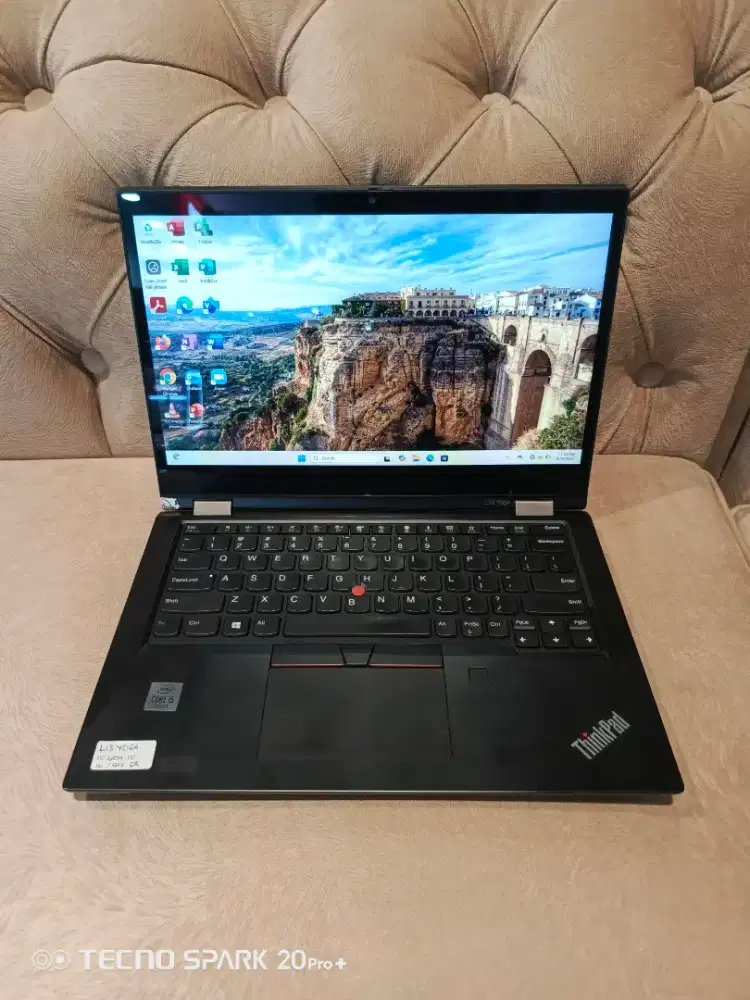 Laptop LENOVO Yoga Touchscreen, Unit Simpanan, Garansi 3 bulan