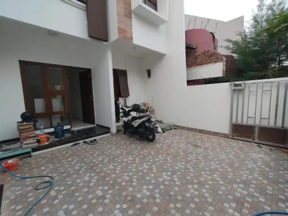 RUMAH BARU SIAP HUNI PONDOK BAMBU