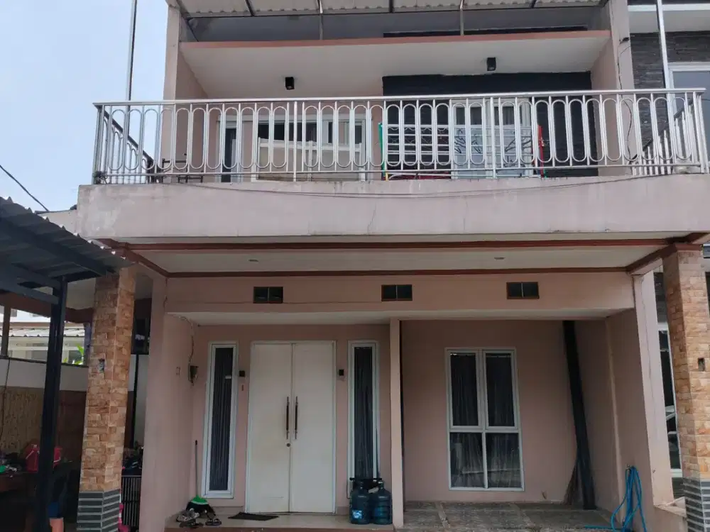 Jual Rumah dalam Town House di bungur Harjamukti dekat LRT