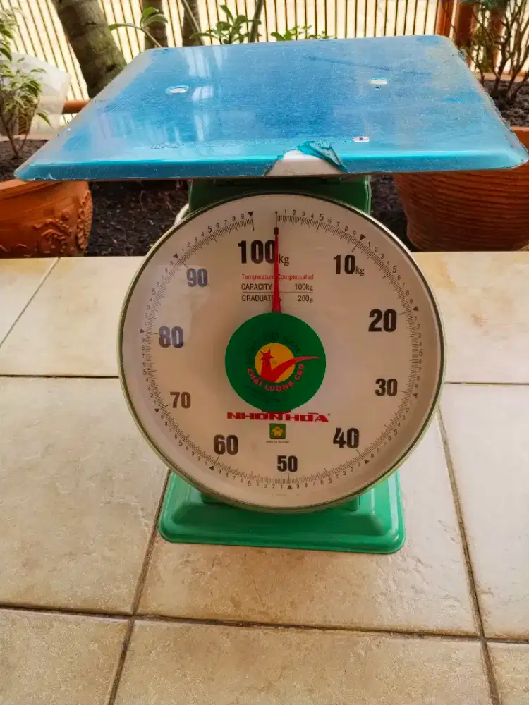 Timbangan 100 Kg & 30 Kg