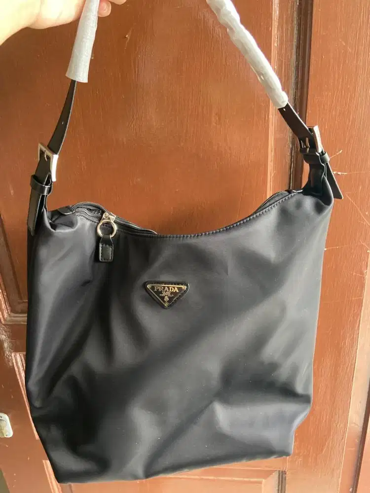 PRADA Bags (Black)