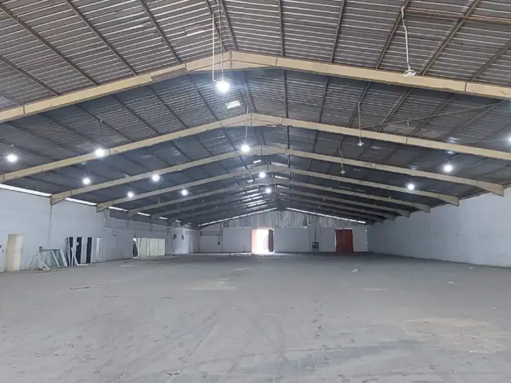 Disewa Gudang Berlokasi Strategis di Kawasan Pergudangan Jl. Raya Bogor Jakarta Timur