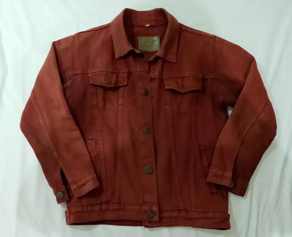 Jaket jeans maroon by. Never End