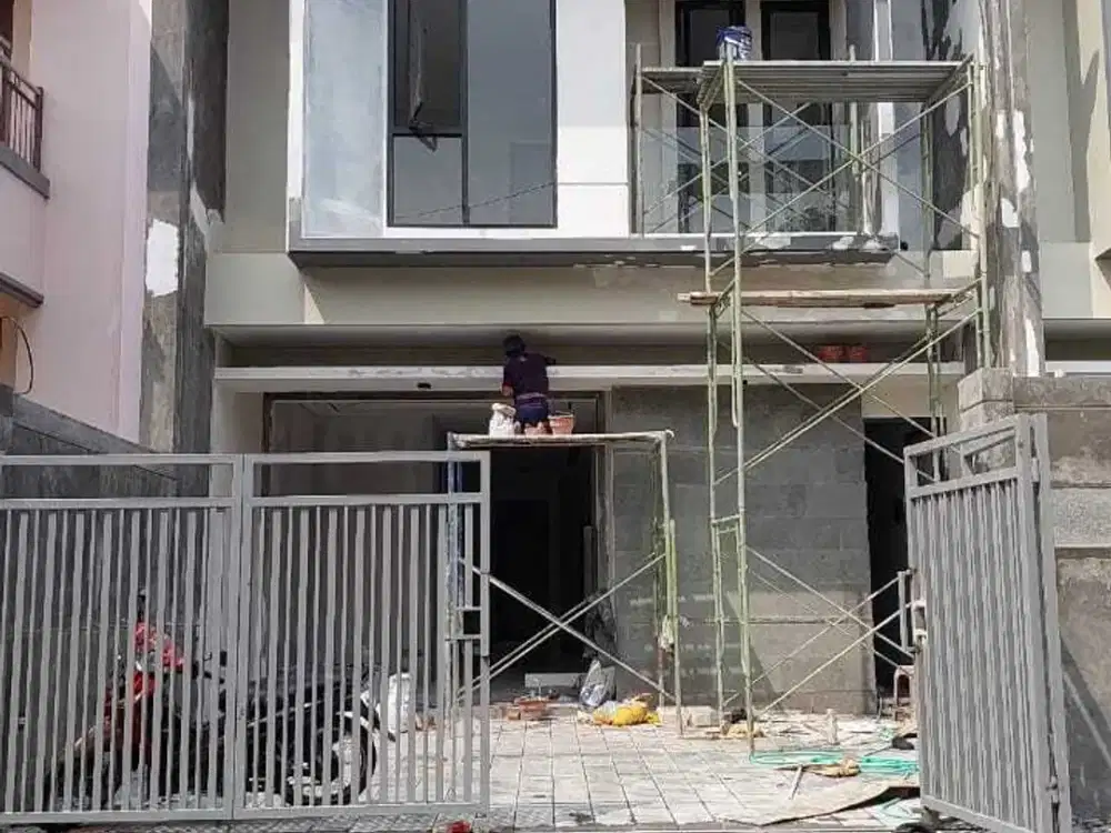 Minimalis Ciamik Rumah Darmo Permai Selatan, Surabaya