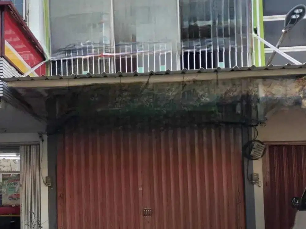 Strategis Ruko Terawat The Royal Park Residence