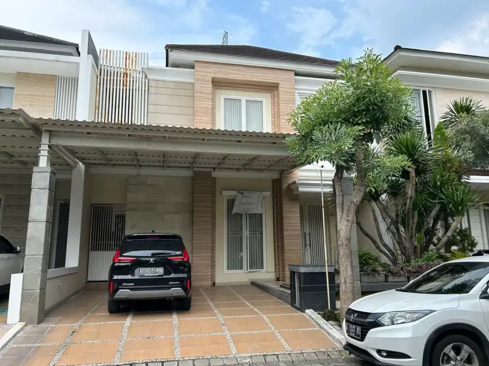 Bangunan Baru Rumah Royal Residence Kondisi Semi Furnish