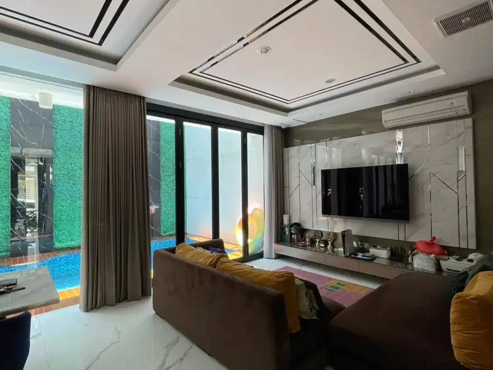 Surabaya Barat Rumah Mewah Citraland The GreenLake Full Furnish