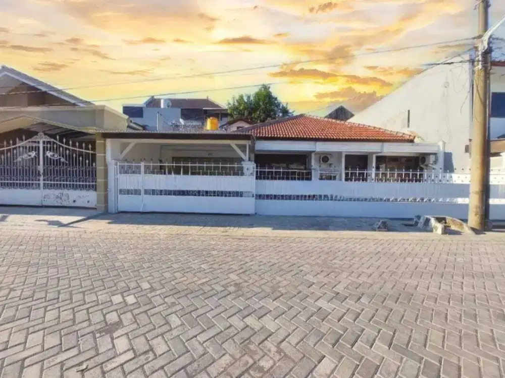 Adem Hadap Selatan Rumah Darmo Harapan, sudah SHM