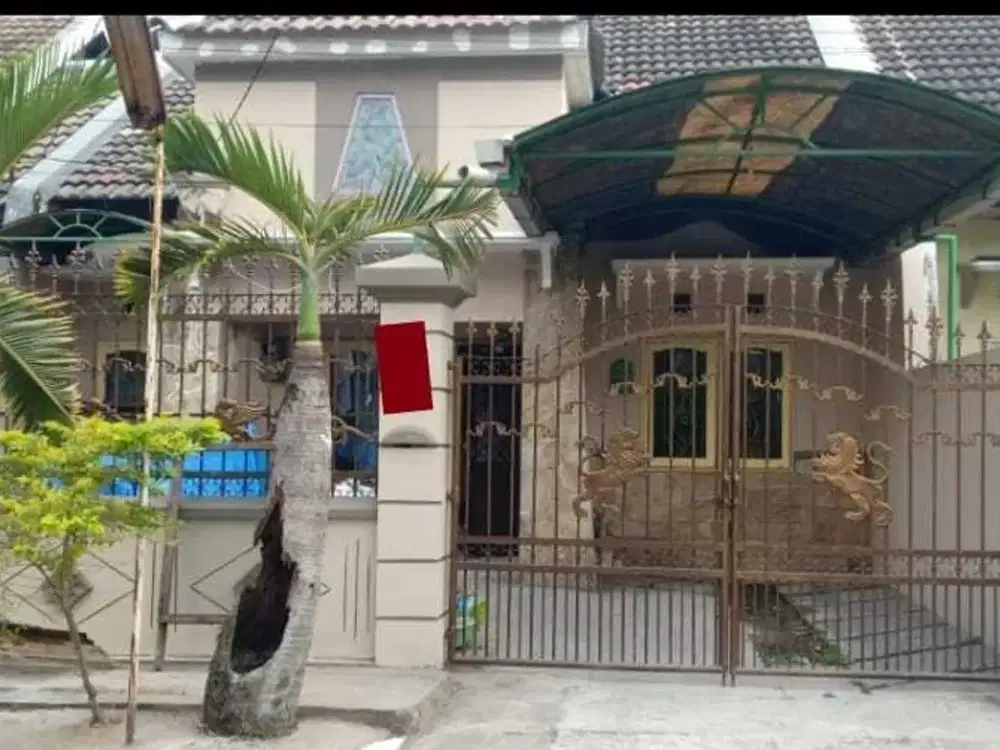 Depan Taman Rumah di Permata Safira Regency Adem Hadap Selatan