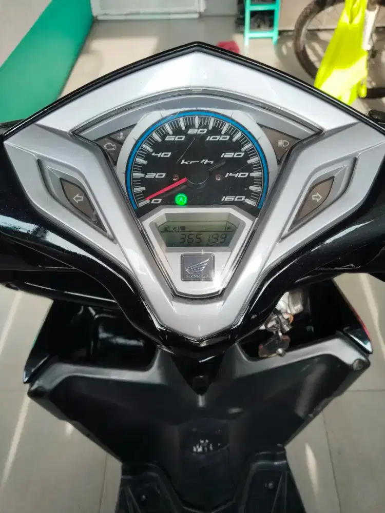 Honda Vario 125 KZR ISS