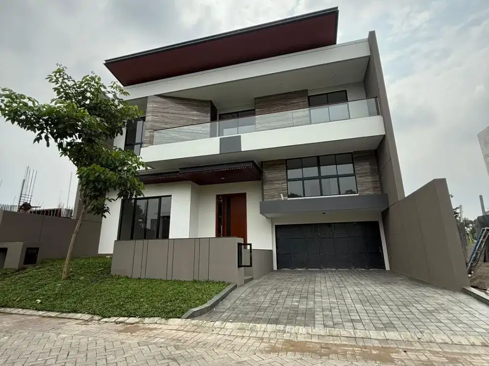 Gress Siap Huni Rumah Pakuwon Indah High Spec Materials