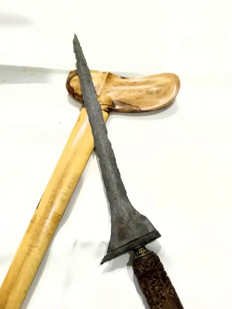 Keris Sepuh Temuan Tilam Upih Kuno Deder Ukir
