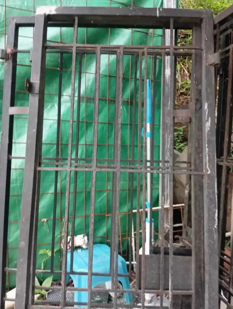 Pintu besi pintu teralis