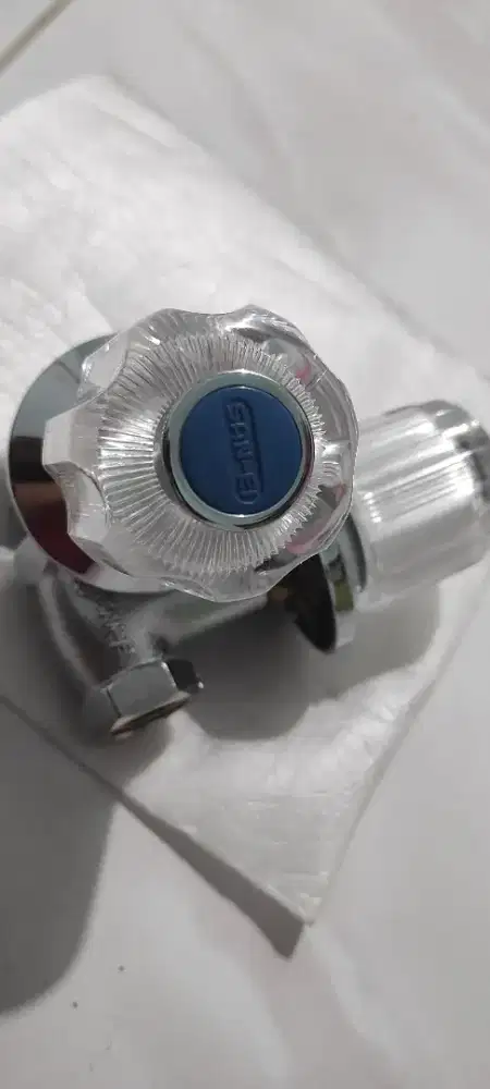 stop kran tanam san ei