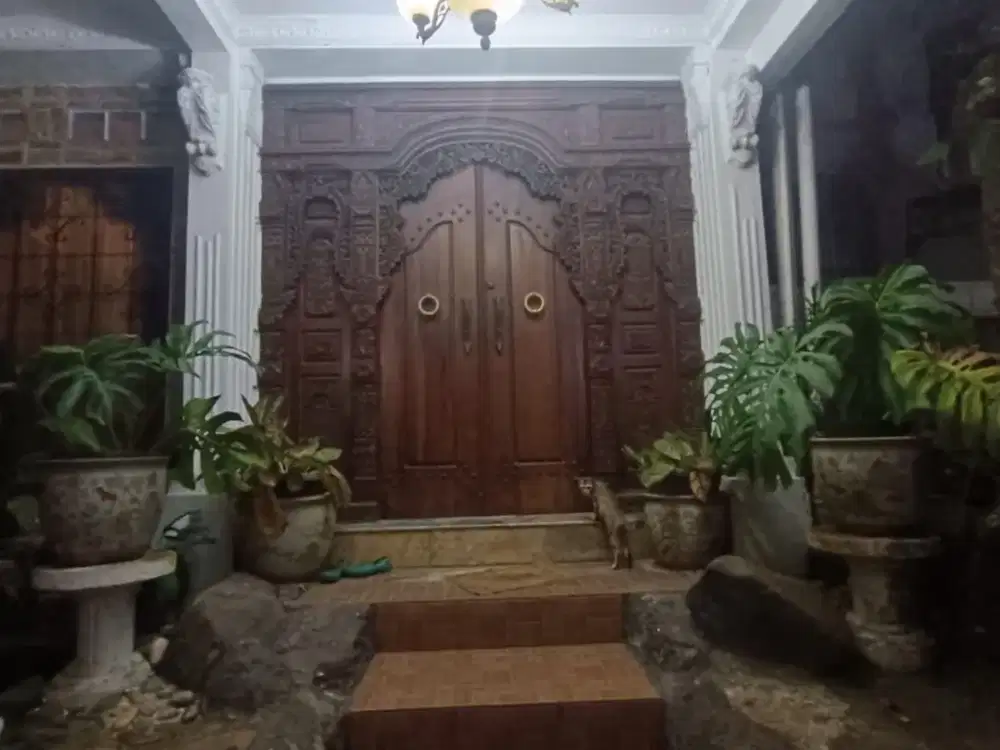 Dijual rumah di Pamulang Barat, Tangerang Selatan, Banten