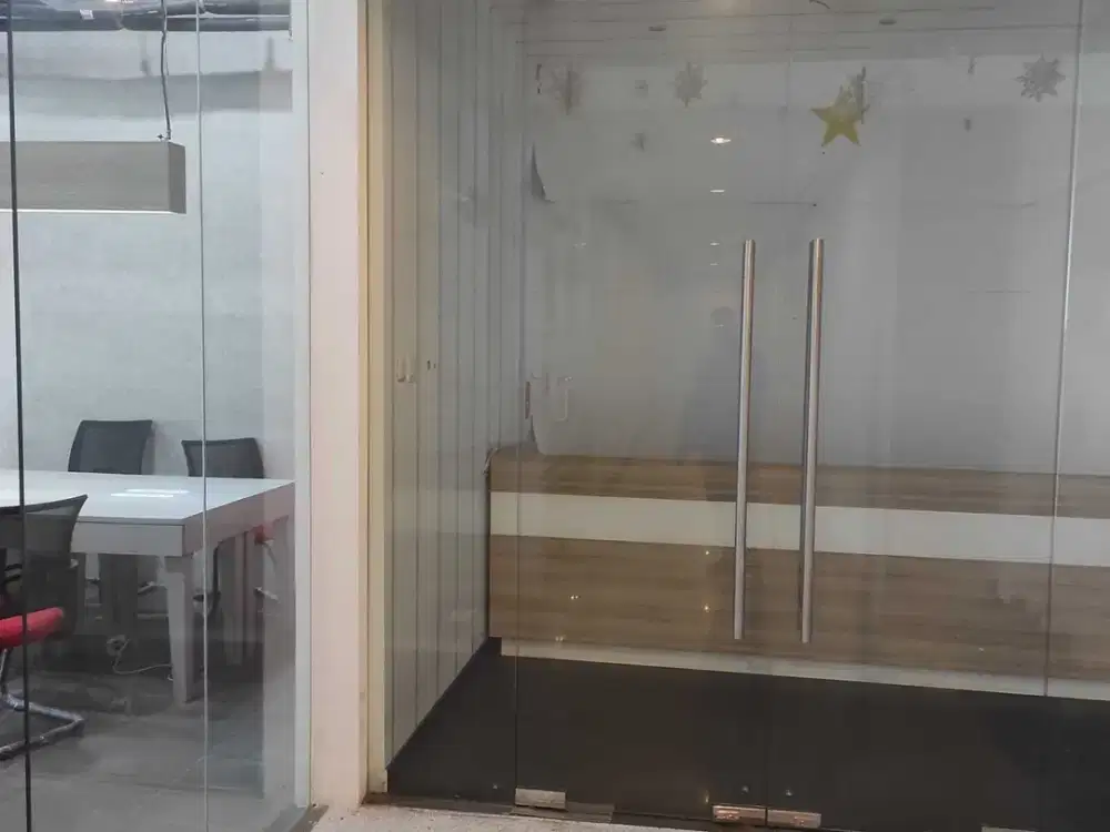 Sewa cepat office gold coast PIK luas 57m furnish rapi TERMURAH