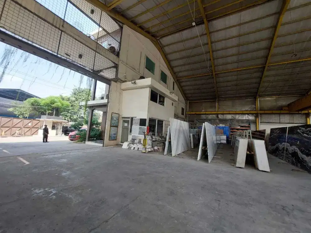 DIJUAL GUDANG DAN GEDUNG KANTOR 5 LANTAI DI CIPONDOH HARGA NEGO BANGET