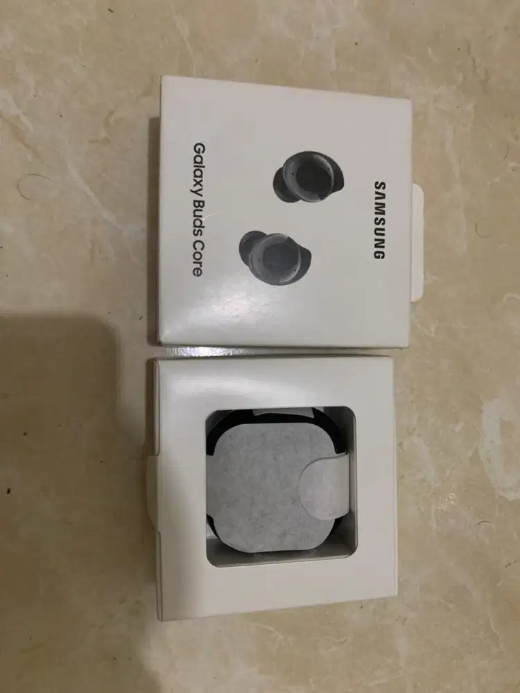 Dijual Samsung Galaxy Buds Core Tipe : SM-R410