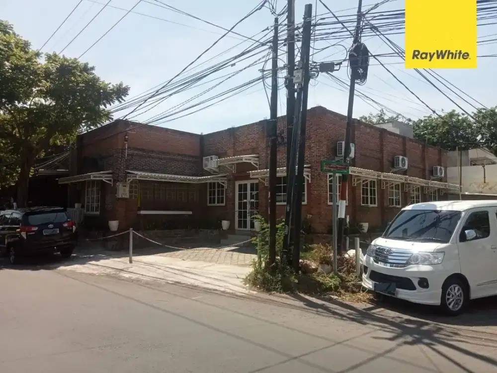 Rumah Dijalan Padmosusastro Surabaya