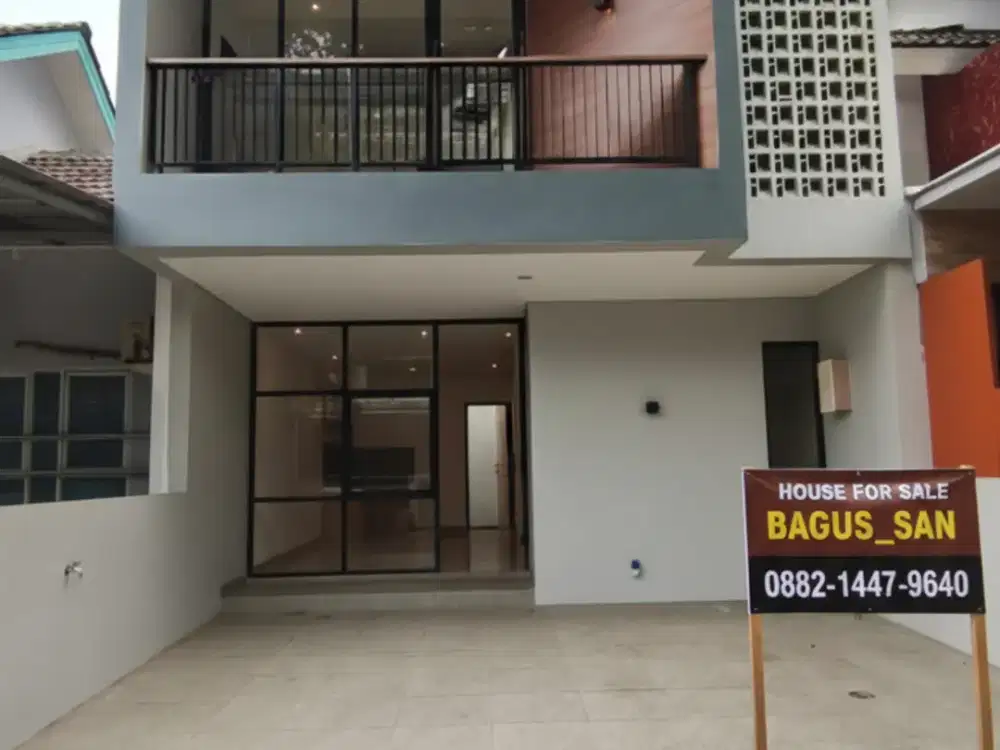 HOT SALE Rumah Siap huni 2 LAntai Di Mahagony Park Dekat Gerbang tol Parigi Bintaro