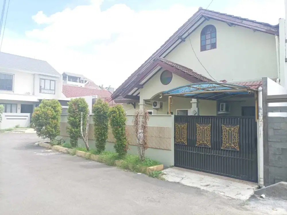 Rumah Luas Strategis Dekat Tol Dan Mall Taman Galaxy Bekasi