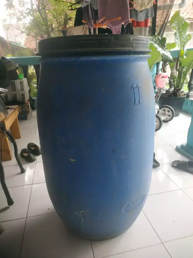 Drum biru 200Liter