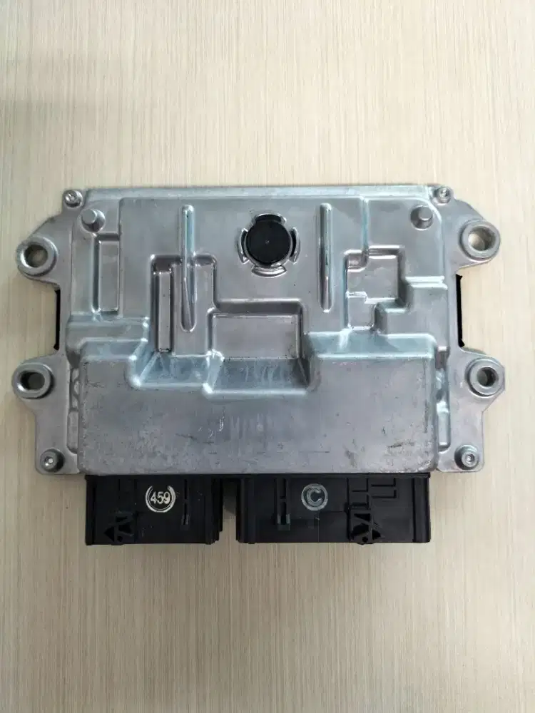 Di Jual ECU Komputer Avanza Xenia 895E0-BZM51 Denso Original