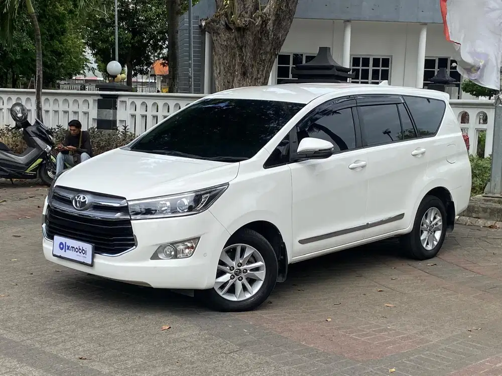 DP Rendah - Toyota Kijang Innova 2.4 V Solar AT 2018 Putih