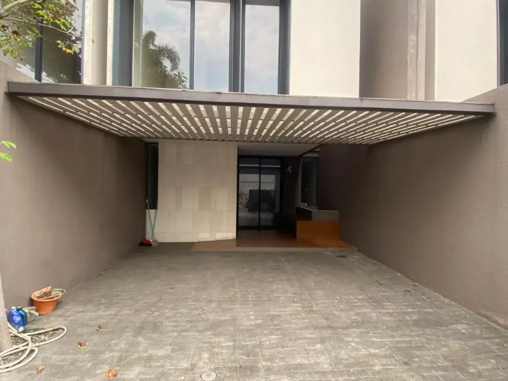 Disewa Rumah Modern 3 Lantai dengan Desain Modern & Bright, Fully Furnished, di Kemang Utara