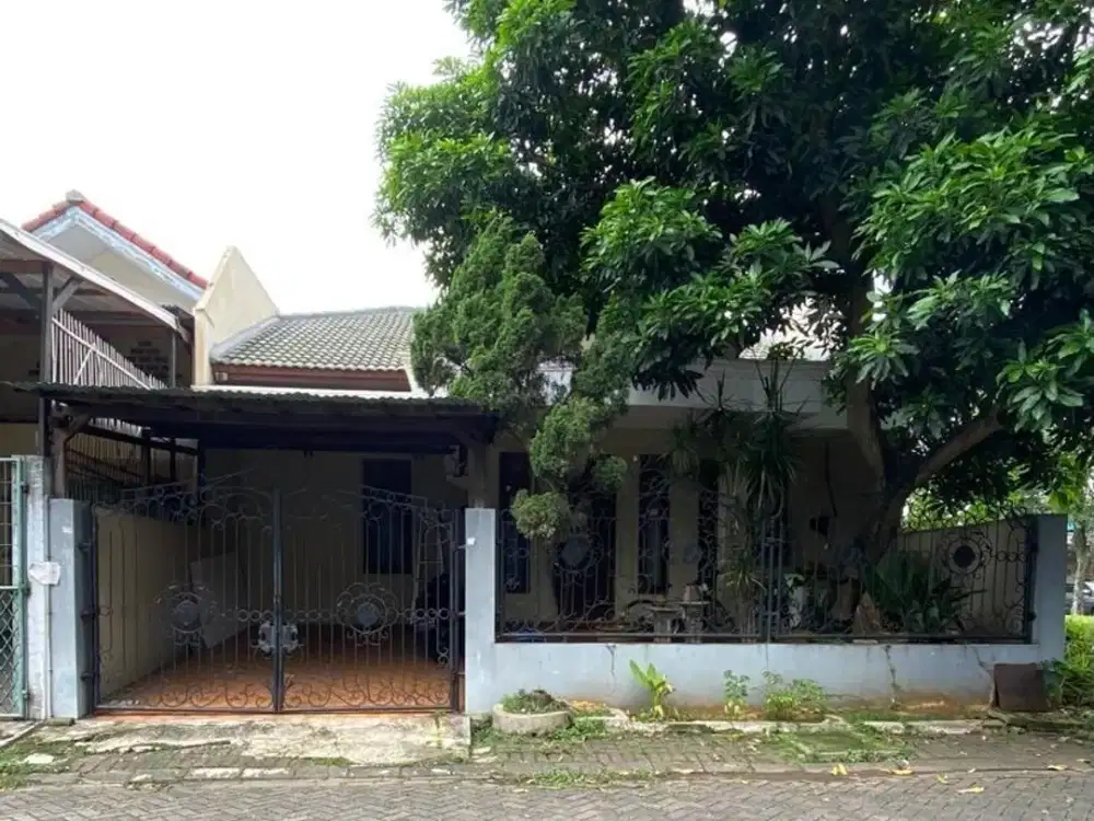 Dijual Rumah Tanah Luas di Taman Palma Citra Raya