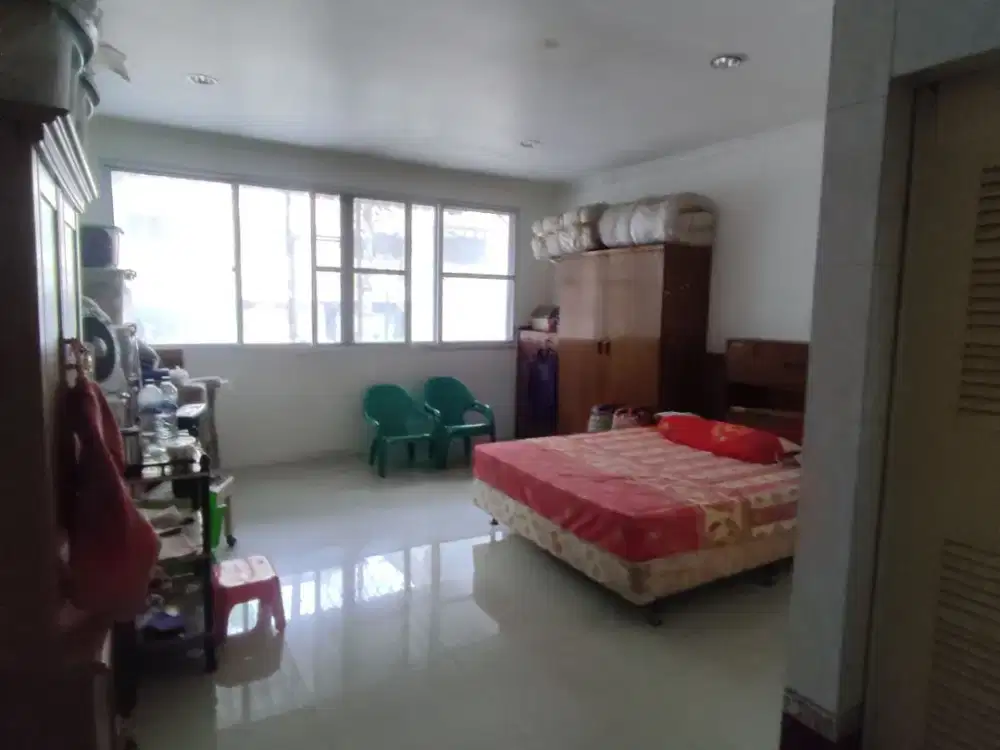 Ruko Muara karang , jalan lebar cocok untuk usaha , kantor , rumah makan