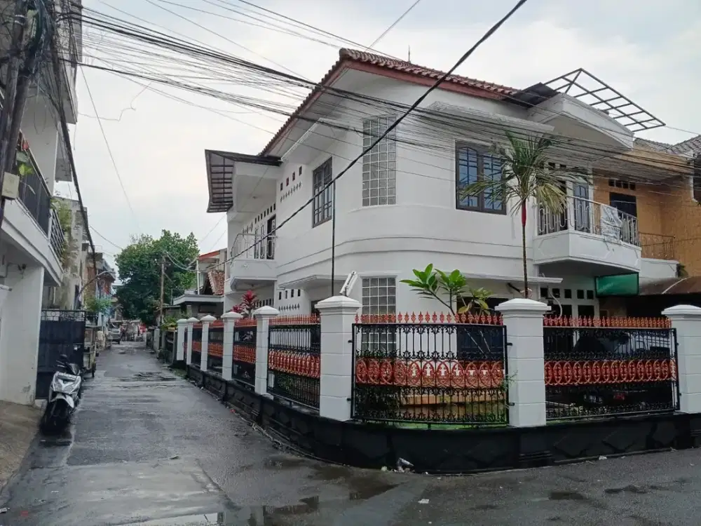 Rumah bagus daerah kiaracondong dekat kiara artha park bandung