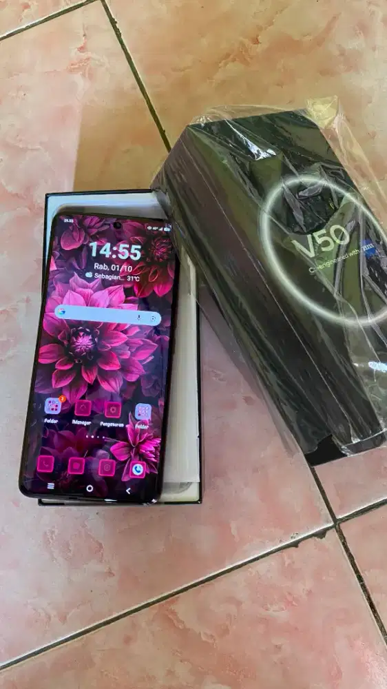 Vivo v50 12/256 full set like new dijamin mulus