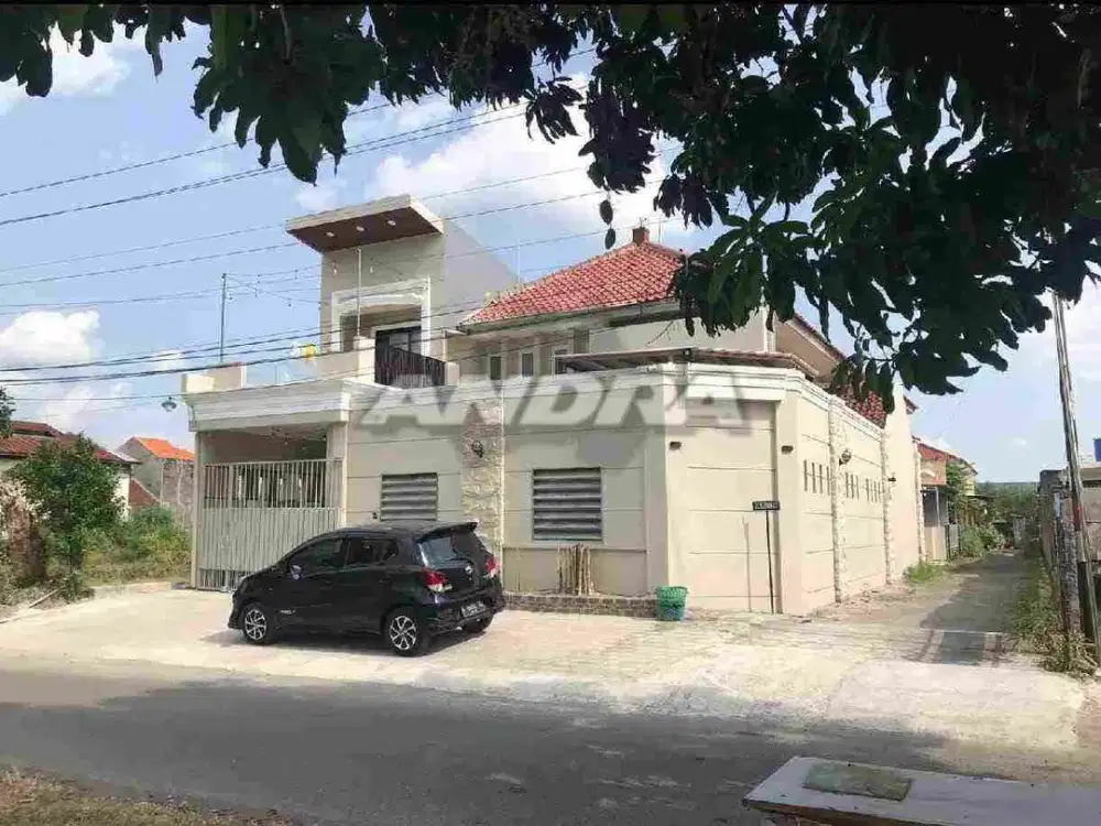 rumah pinggir jalan utama bisa buat kuliner dekat UMS colomadu kartosuro atmi