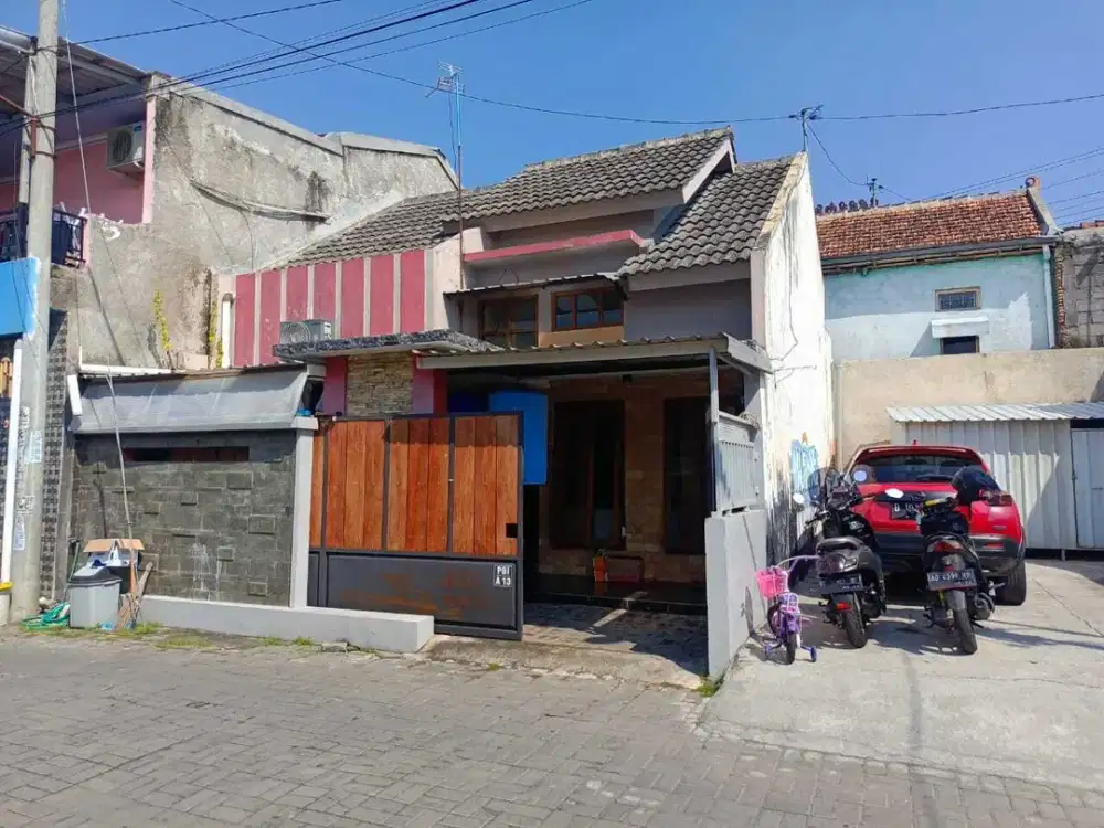 Rumah dijual di Bolon Colomadu Karanganyar