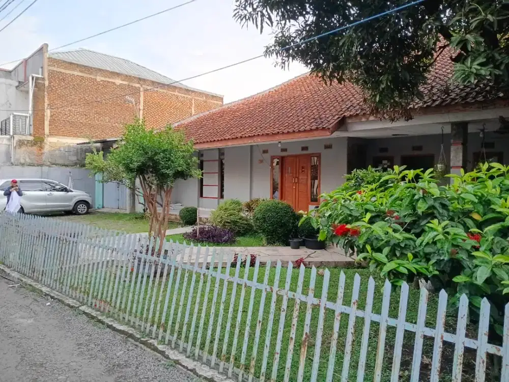 rumah murah hitung tanah didekat RS Santo Yusup Cicadas Bandung