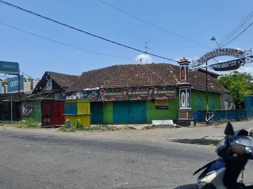Tempat usaha strategis pinggir jalan baki solo
