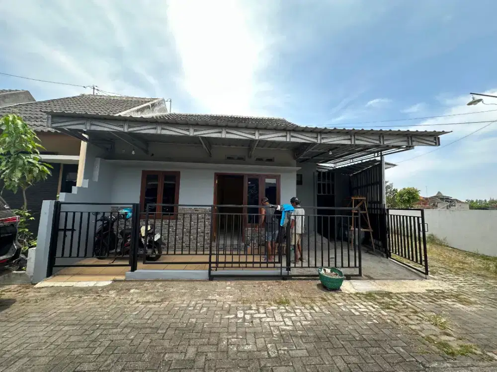 JUAL MURAH  RUMAH DI PERUM GRIYA KARTIKA BERBAH MURAH