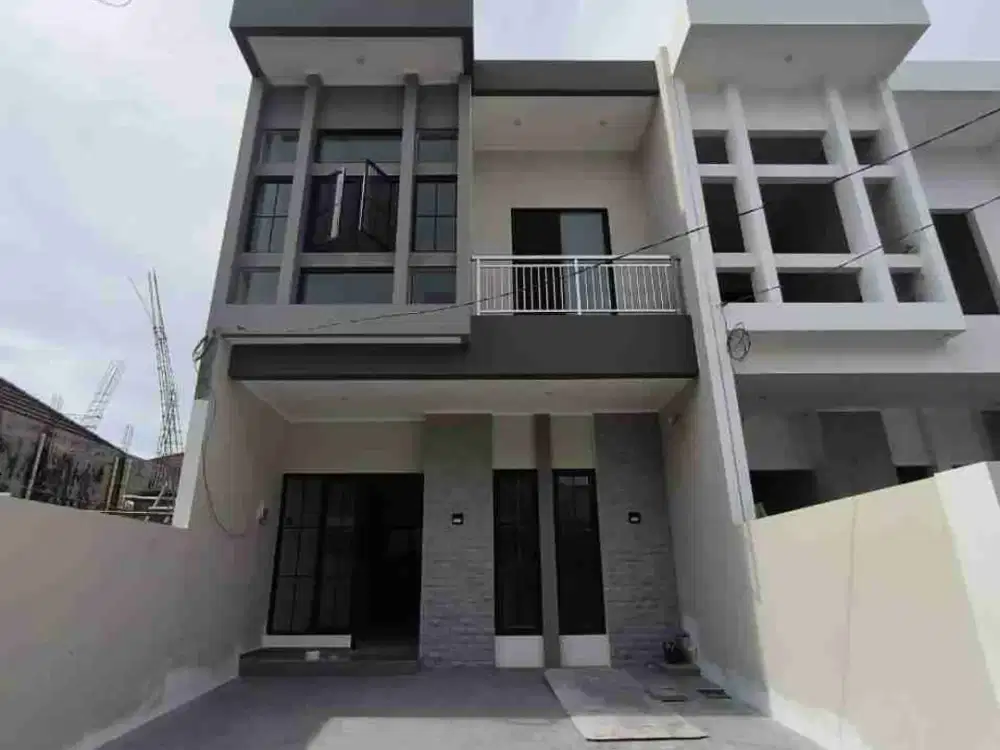 NEW GRESS WISMA MUKTI (On Progress)
JL. KLAMPIS ANOM