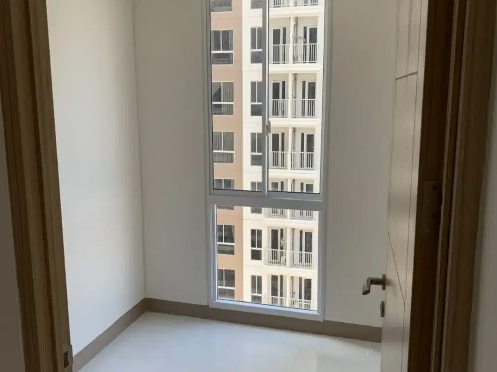 DIJUAL 2 BEDROOM 38M APARTEMEN TOKYO RIVERSIDE PIK 2 UNFURNISH