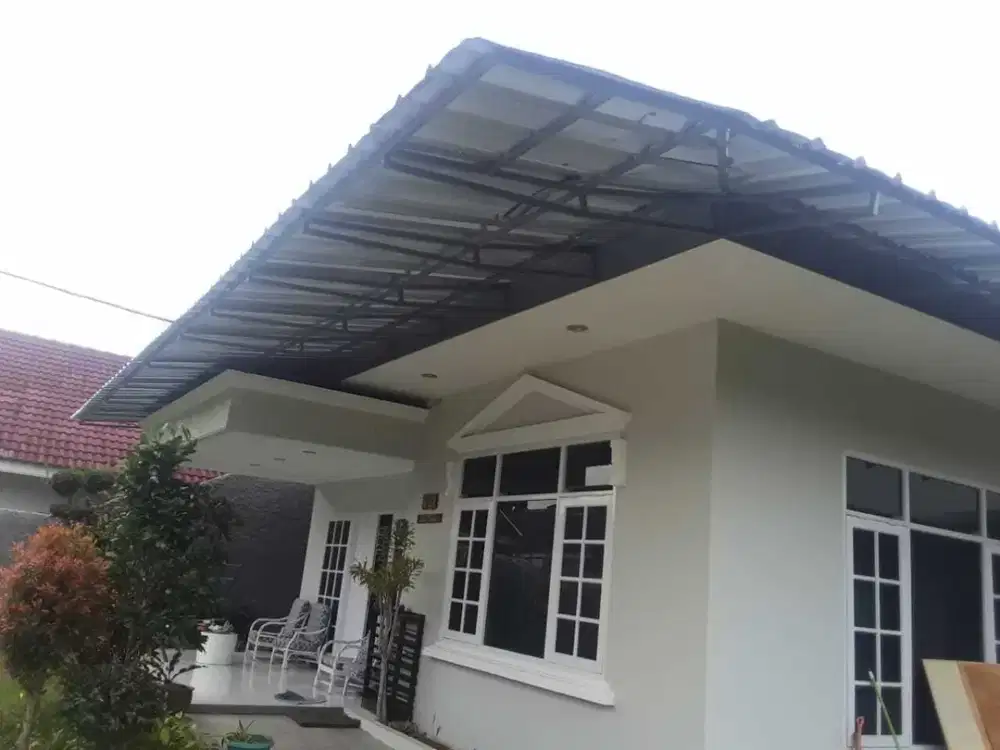Rumah Villa Luas di Puncak Bogor