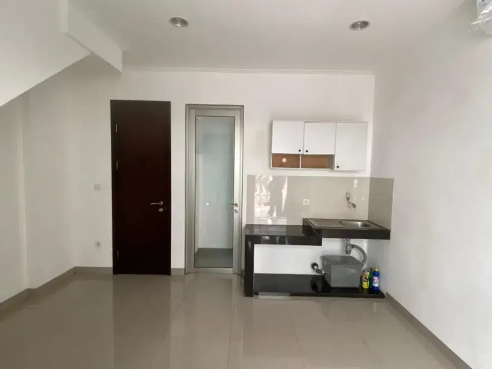 Sewa Cepat Rumah Pik 2 Semi Furnish Uk 4,5x10 2 lantai