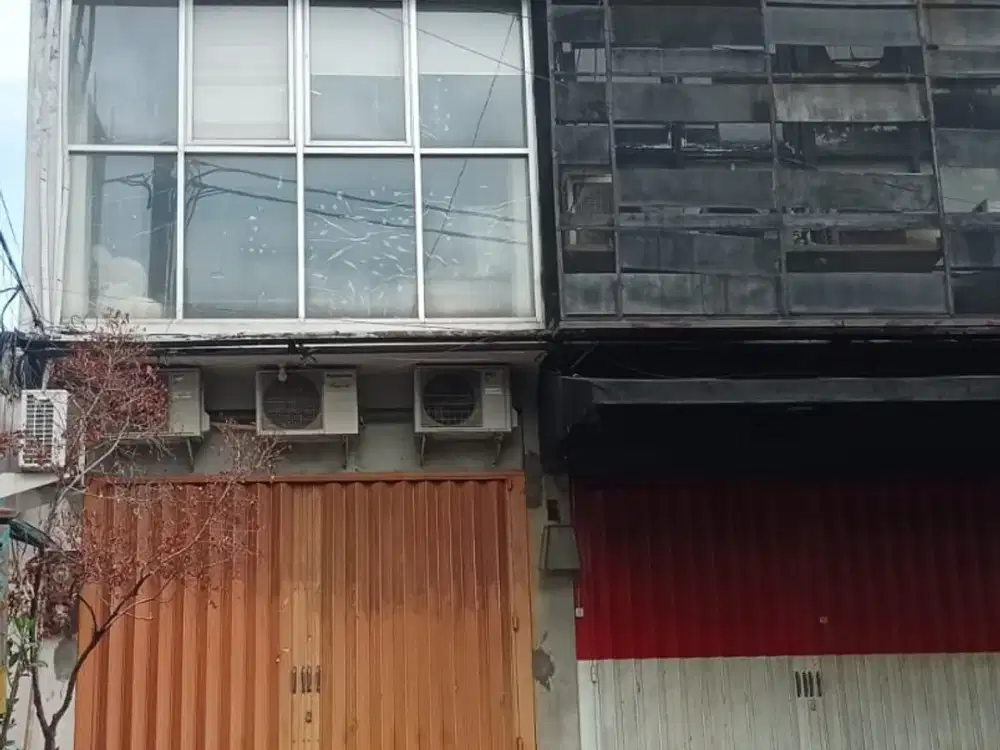 DIJUAL  RUKO TENGAH KOTA JL. BOGOWONTO MURAH SIAP PAKAI