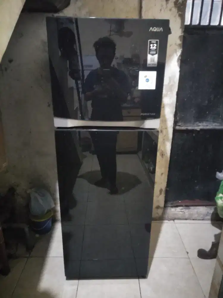 Menerima barang rusak kulkas mesin cuci swocase freser ac